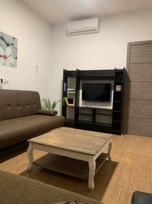 Apartamentos Terra Y Onix Zona Centro Elda Buitenkant foto